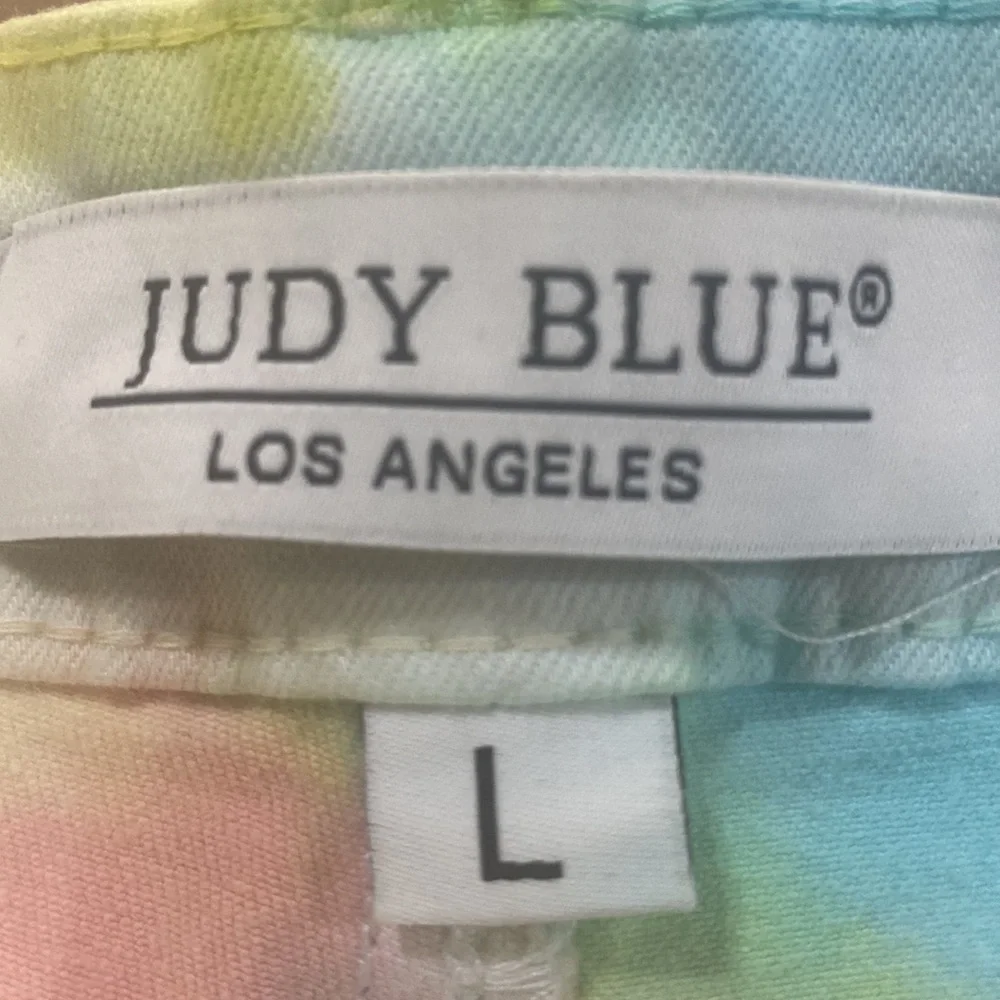 Judy Blue Tye Dye shorts; size L; new with tags - Picture 7 of 9